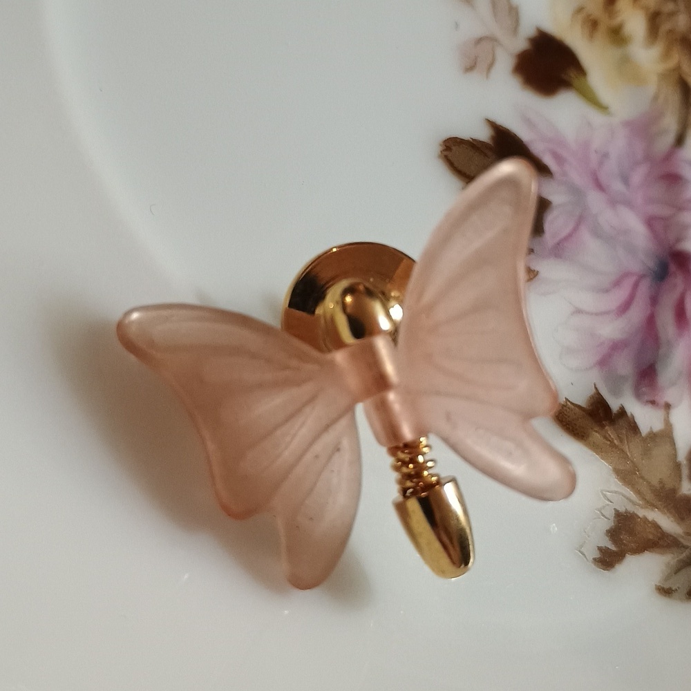 Frosted pink vintage butterfly pin moveable wings